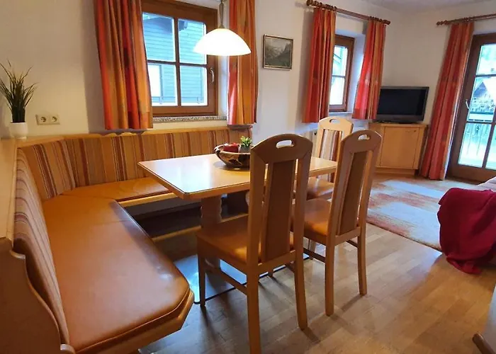 Schlosserhaus Appartements